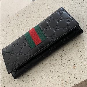 Gucci wallet